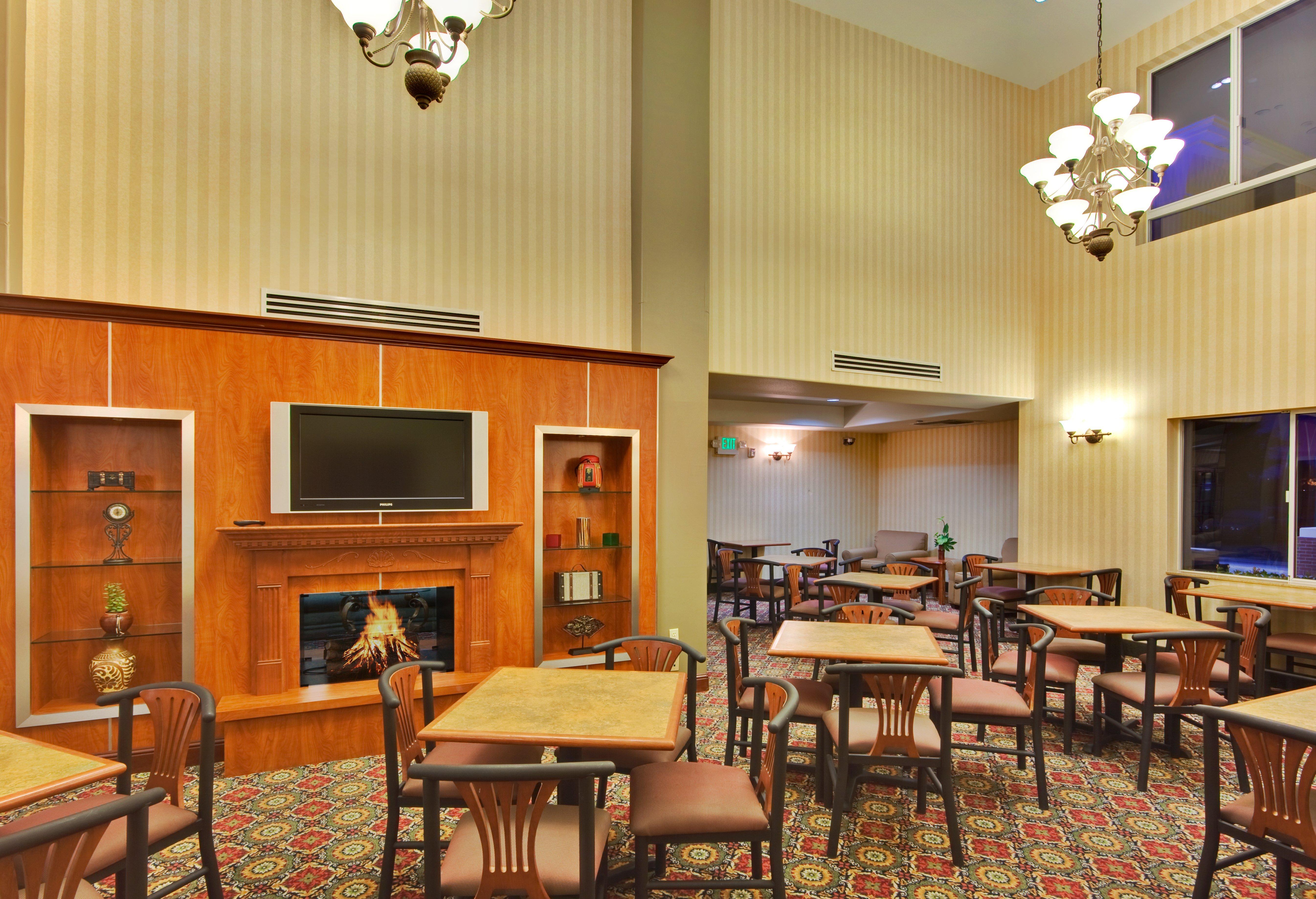 Holiday Inn Express Hotel & Suites Ontario Airport-Mills Mall, An Ihg Hotel Rancho Cucamonga Dış mekan fotoğraf