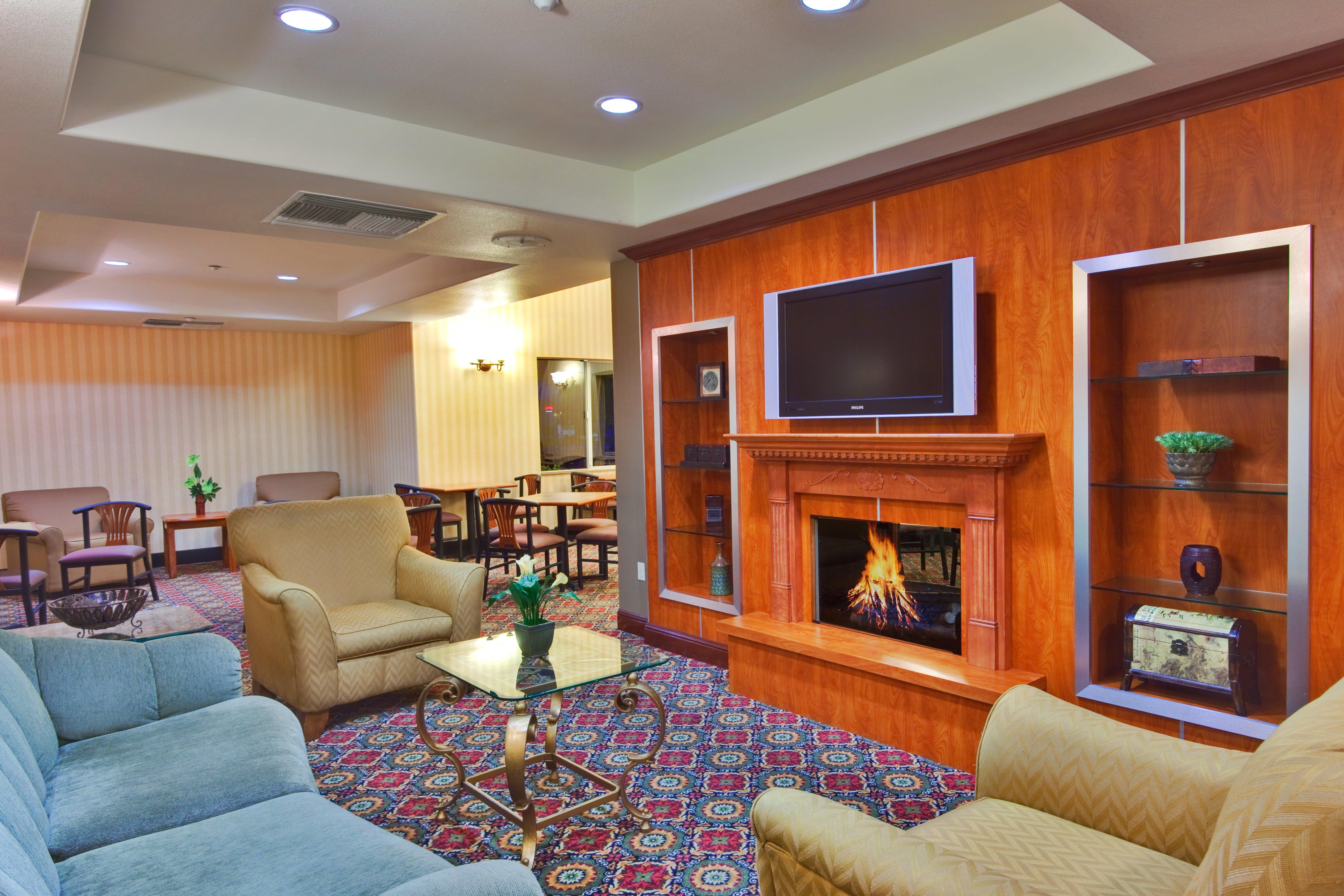 Holiday Inn Express Hotel & Suites Ontario Airport-Mills Mall By Ihg Rancho Cucamonga Dış mekan fotoğraf